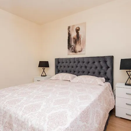 Awesome In Gornje בית נופש Podbablje