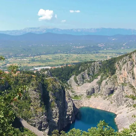 בית נופש Awesome In Gornje