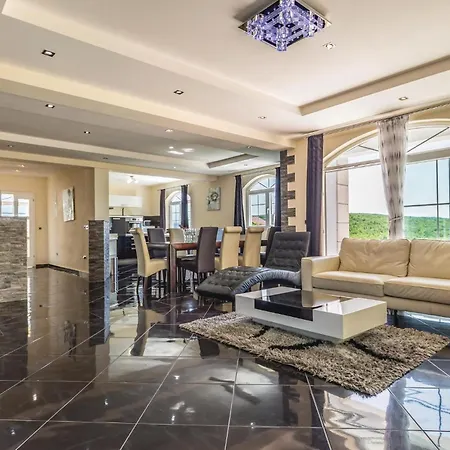 בית נופש Awesome In Gornje Podbablje