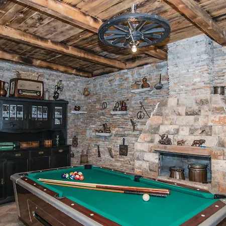 Awesome In Gornje Podbablje